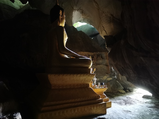 vang vieng budha